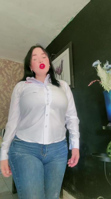 @Esme Ter&aacute;n 💜