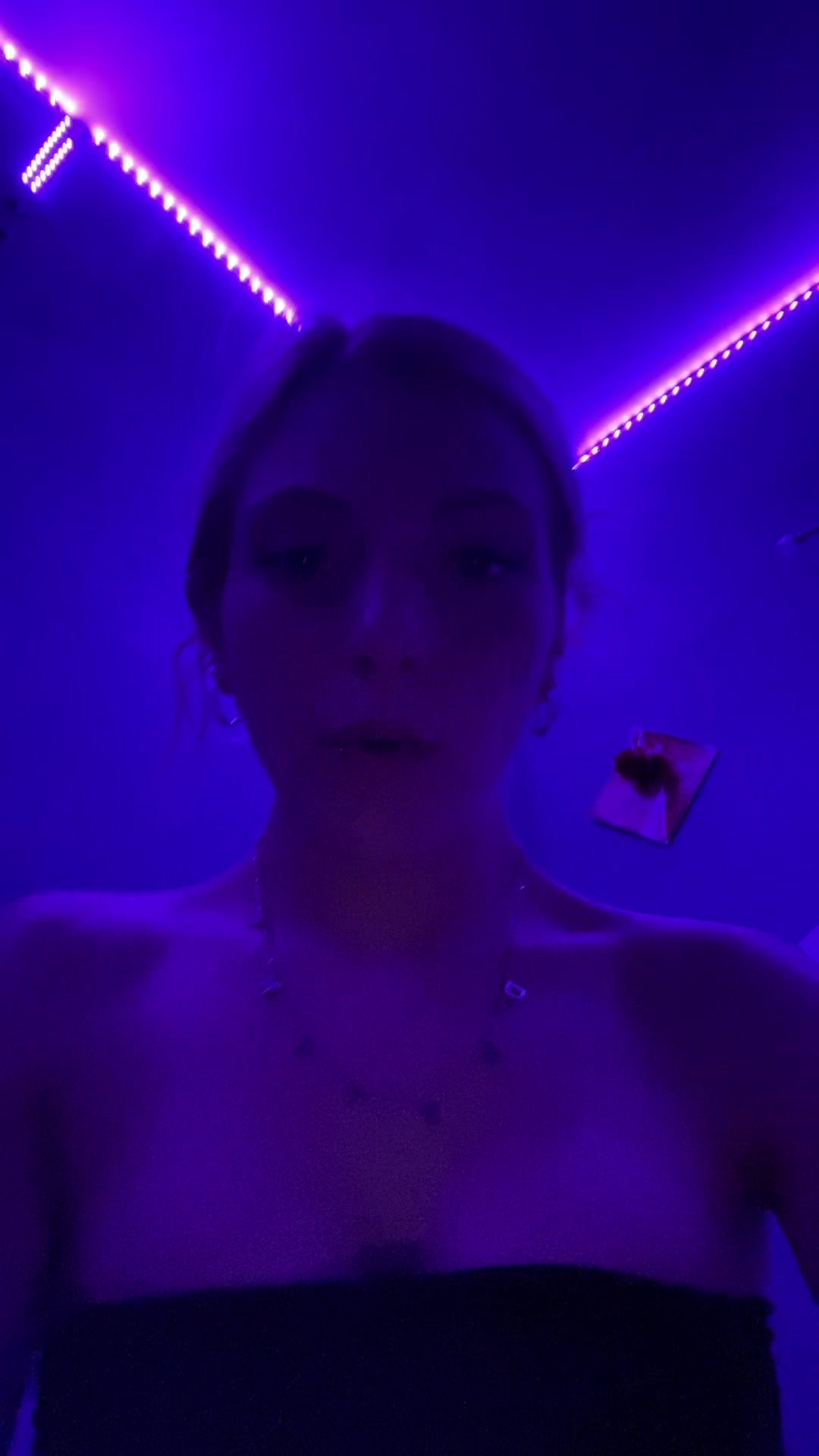 @D