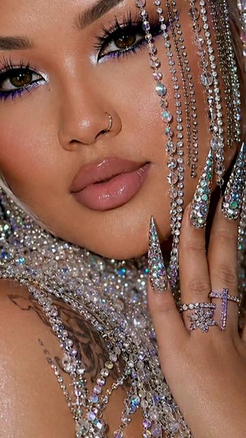 @✨️🪷✨️M A Y L Y✨️🪷✨️