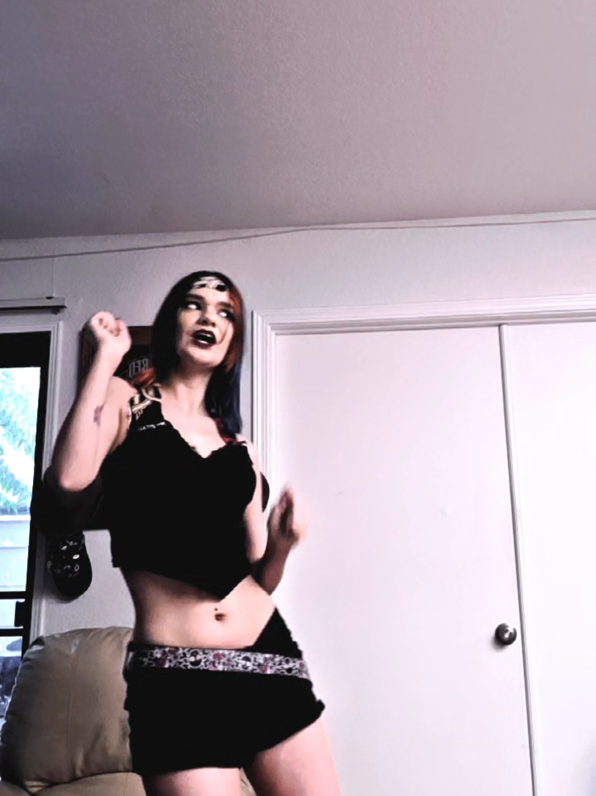 @palebatteredbody