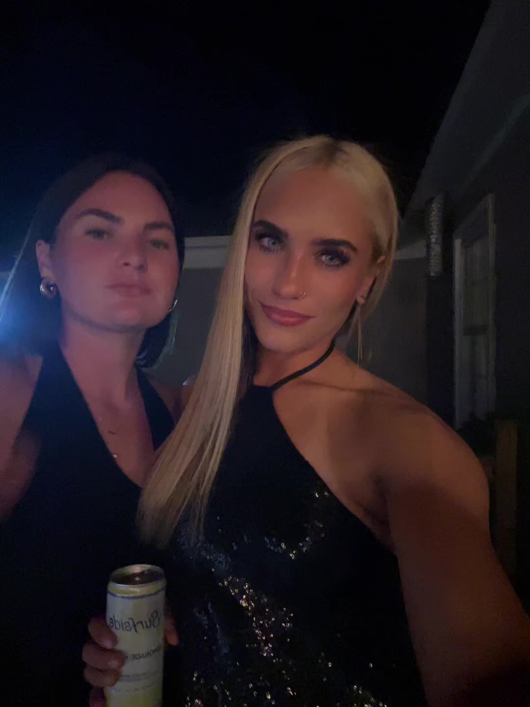 @reina.ch