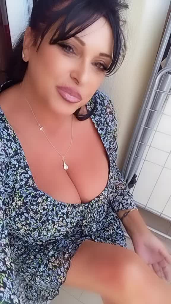 @Bina👑unica