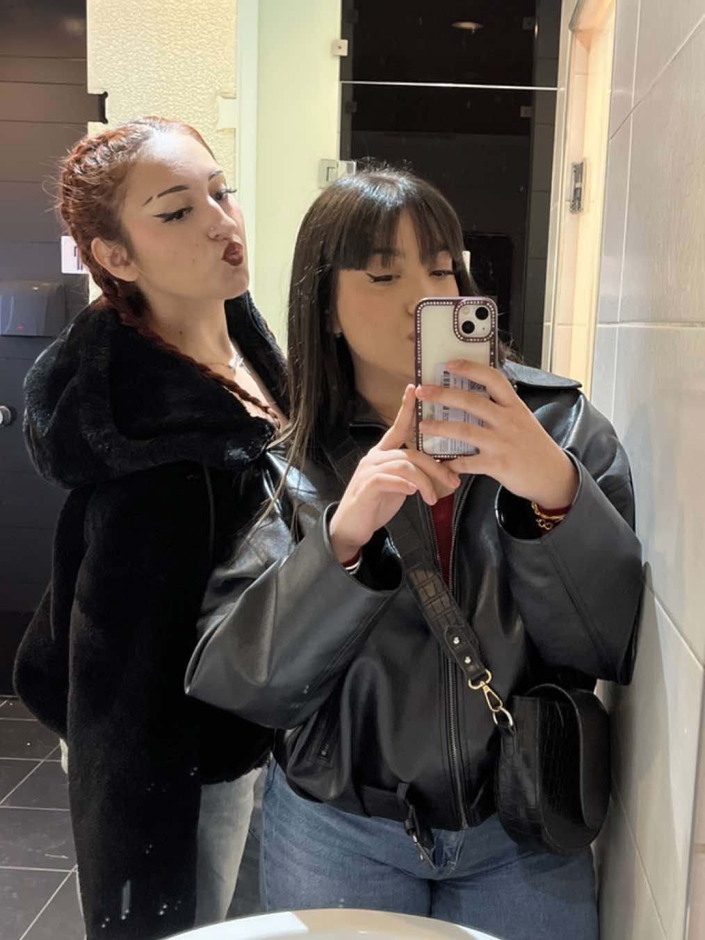 @linaaggelakii
