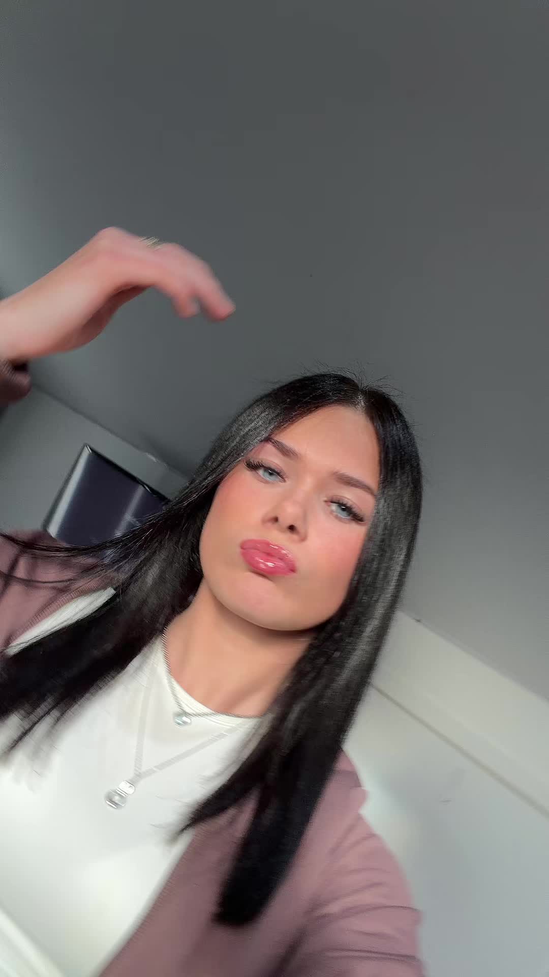 @Sophia🧸💫