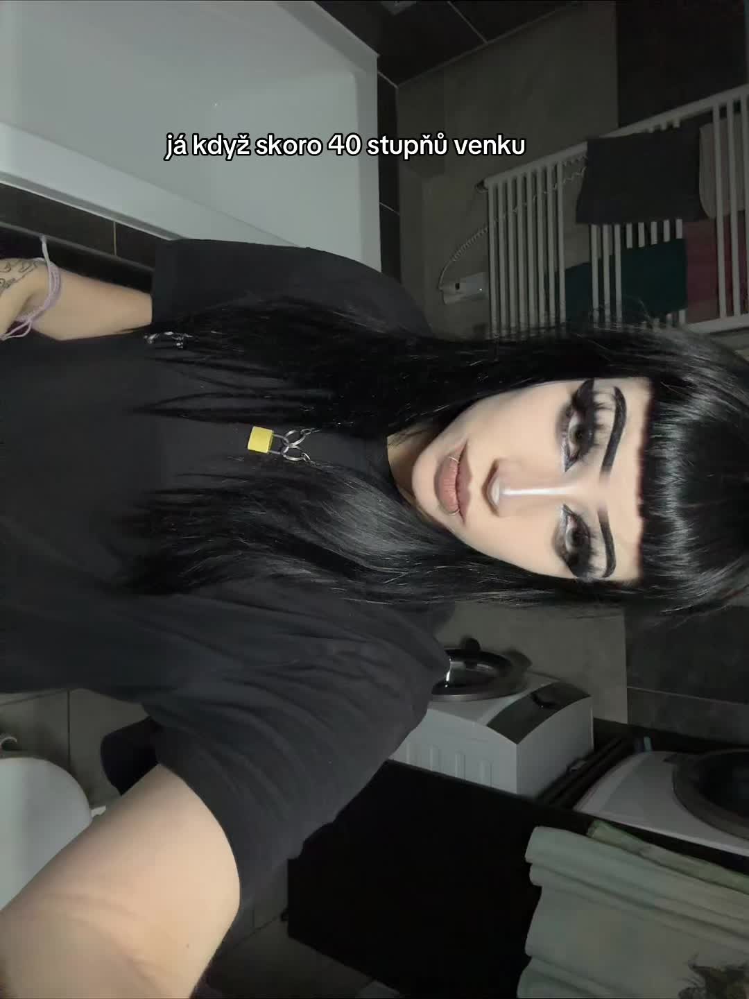 @Olmtrxsh