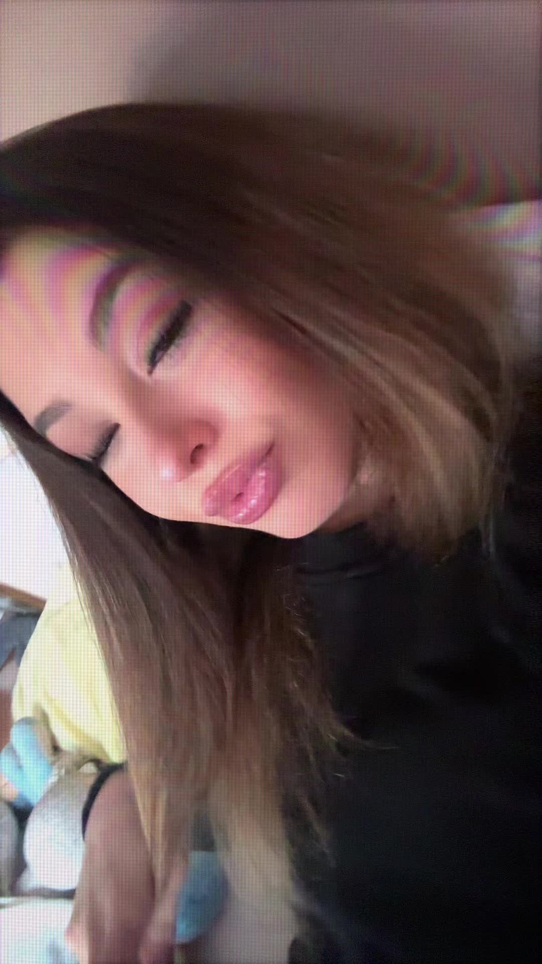 @Asia Durante
