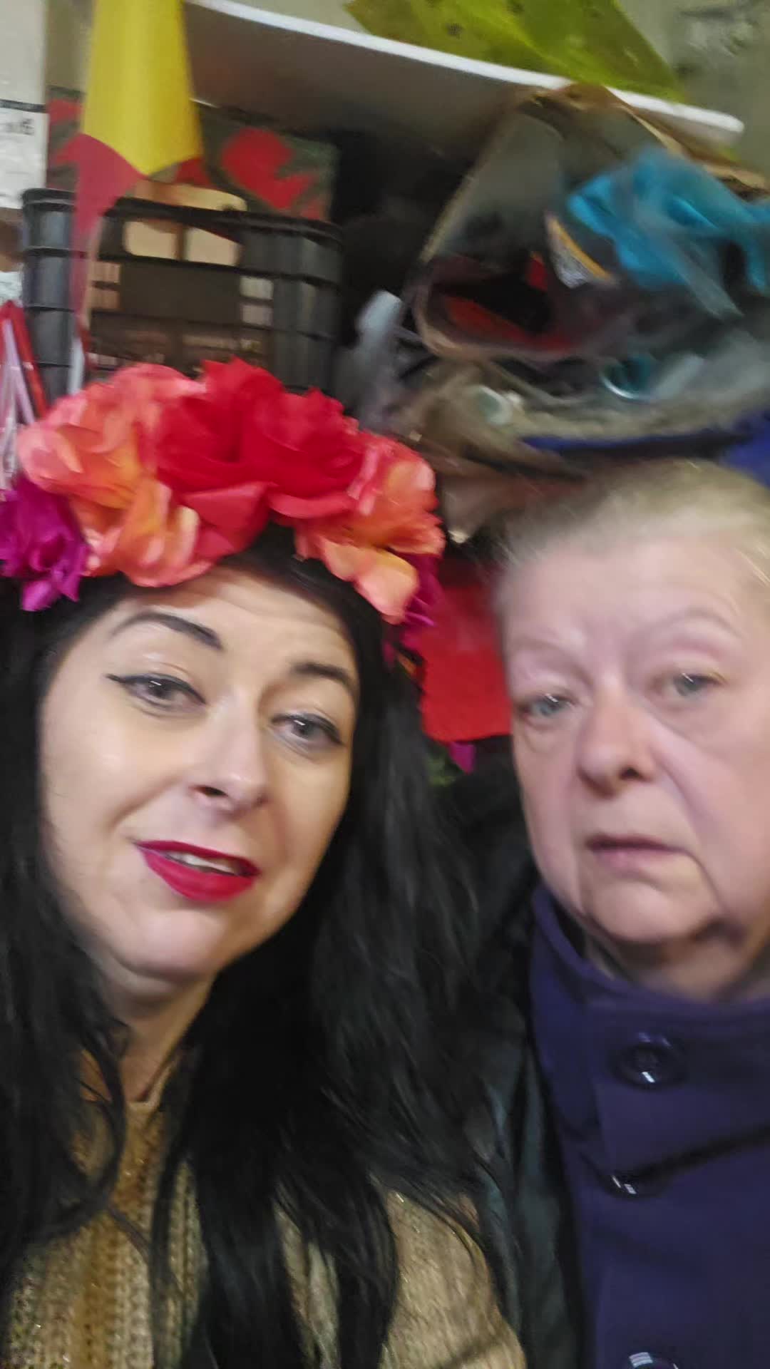 @Claudia Moldovan🌹🌴💐🪴🌷🪻🌻