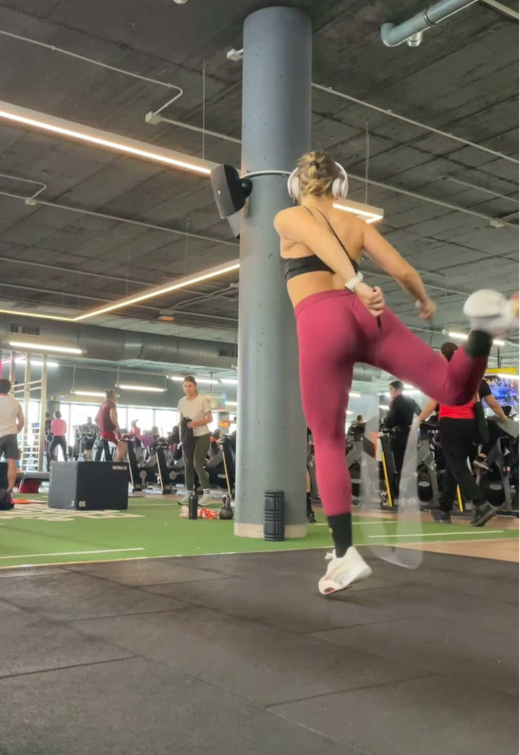 @Paat.jumps 💛