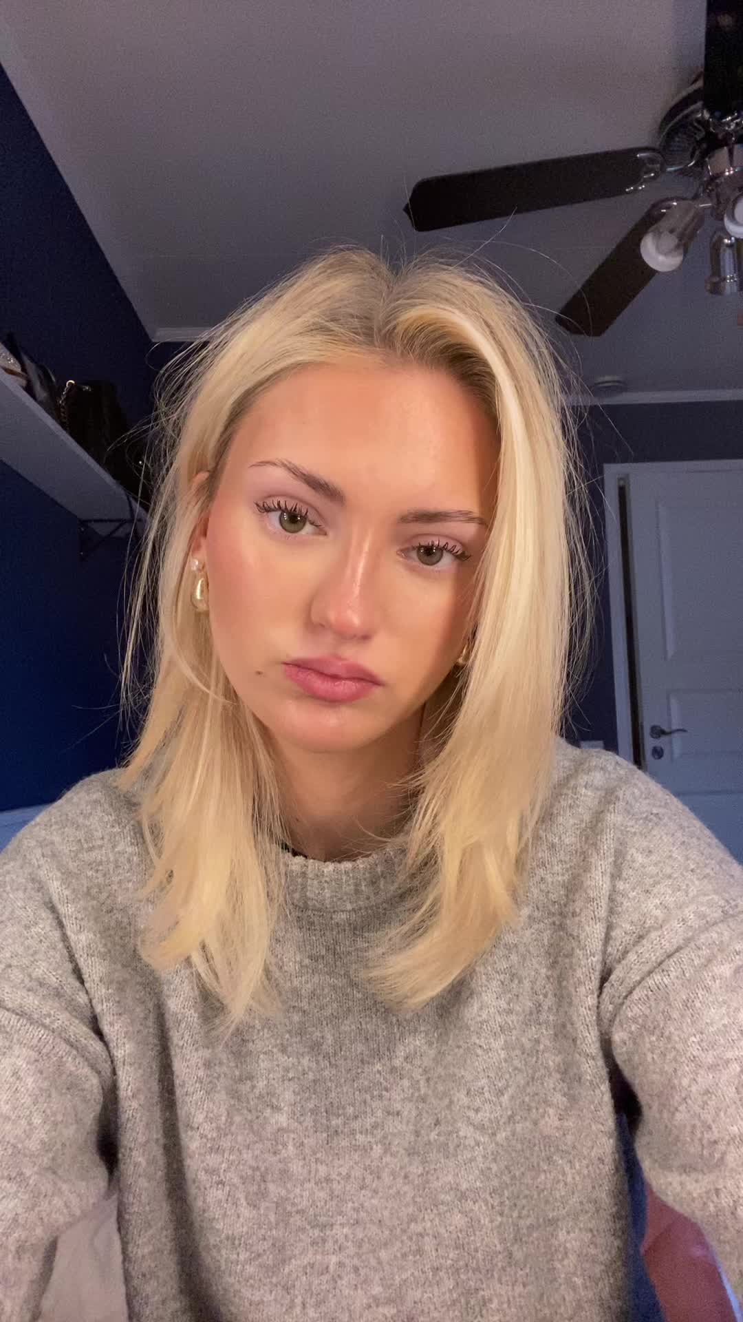 @Bellaboll