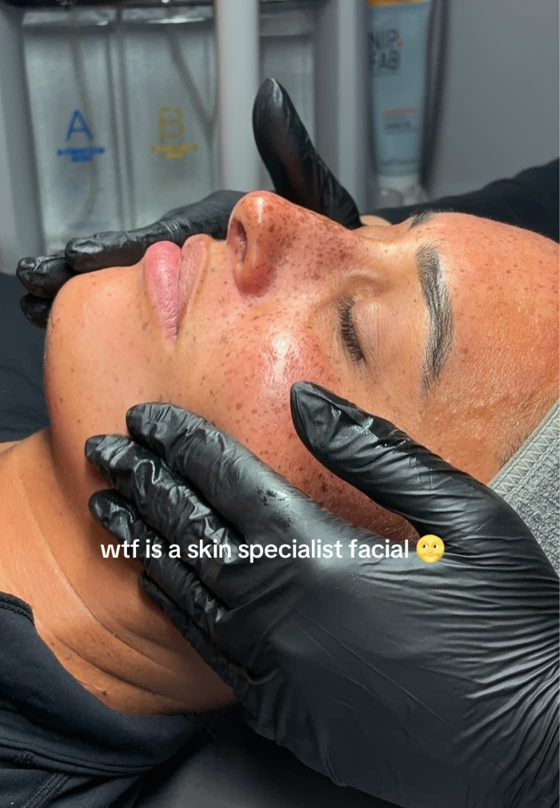 @𝙏𝙝𝙚 𝙋𝙖𝙢𝙥𝙚𝙧 𝙇𝙤𝙪𝙣𝙜𝙚