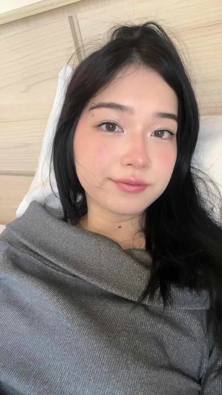 @claira