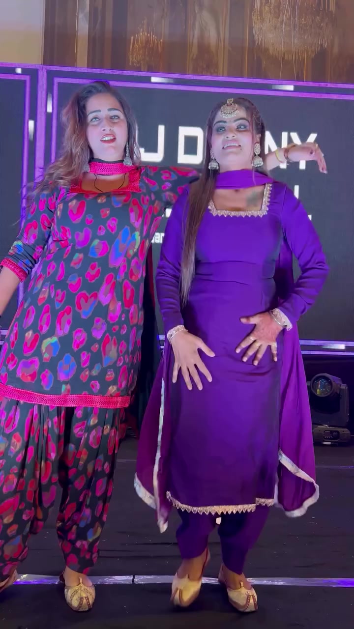 @Aj_Malika011