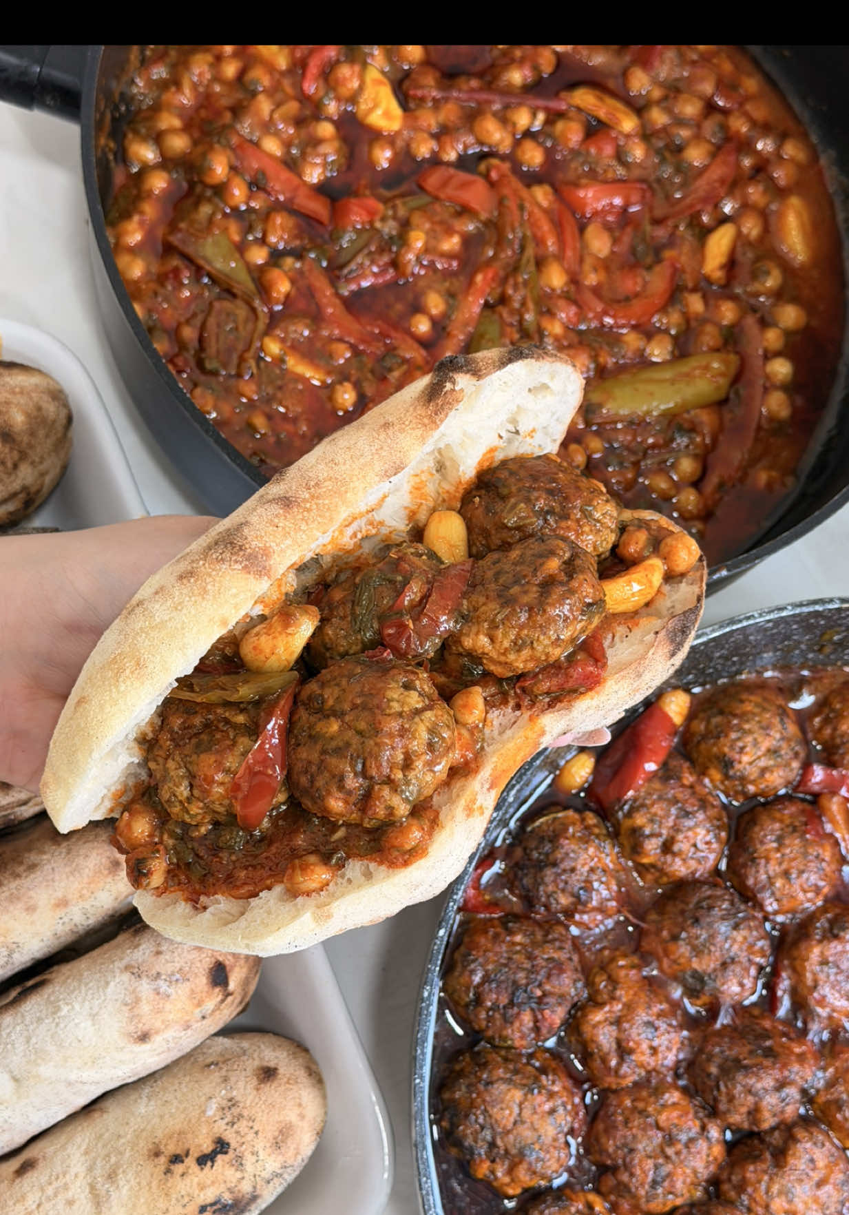@יובל בללו מעצבת גבות