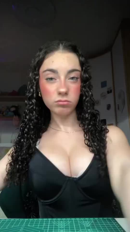 @Zaira
