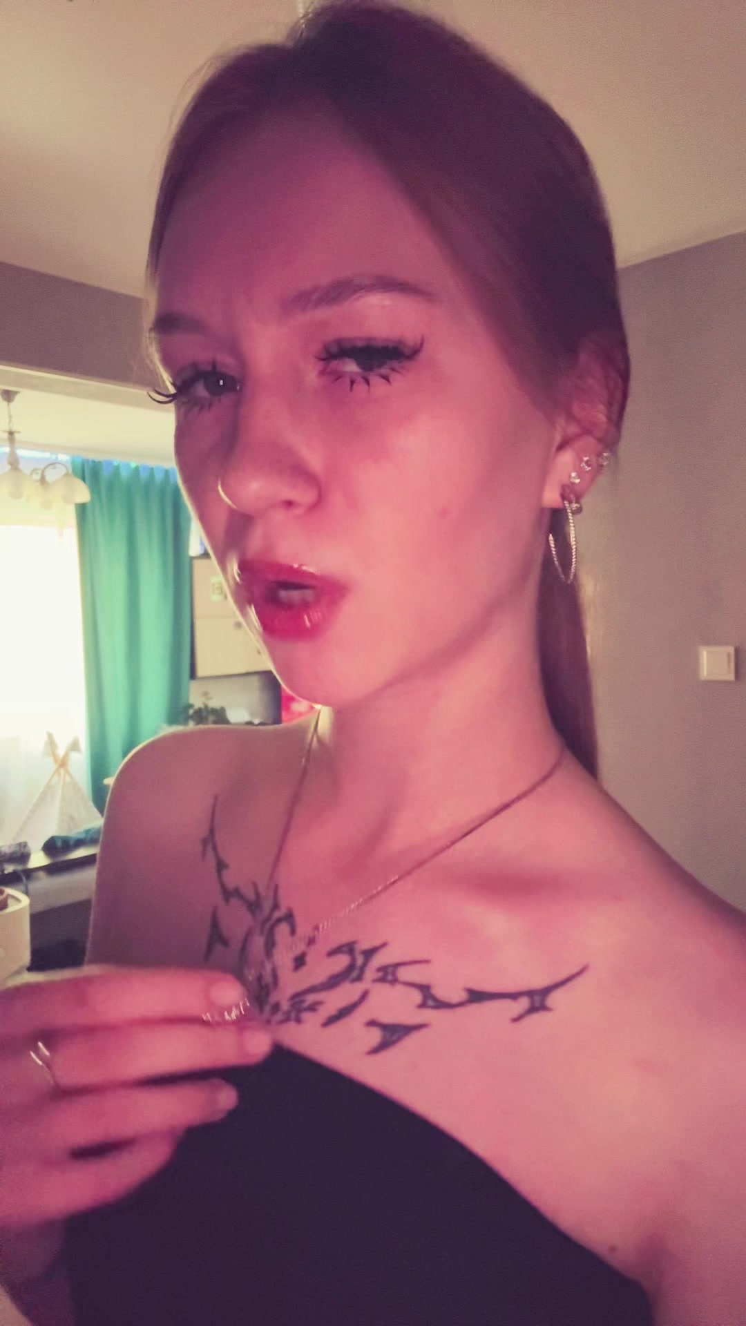 @julzz
