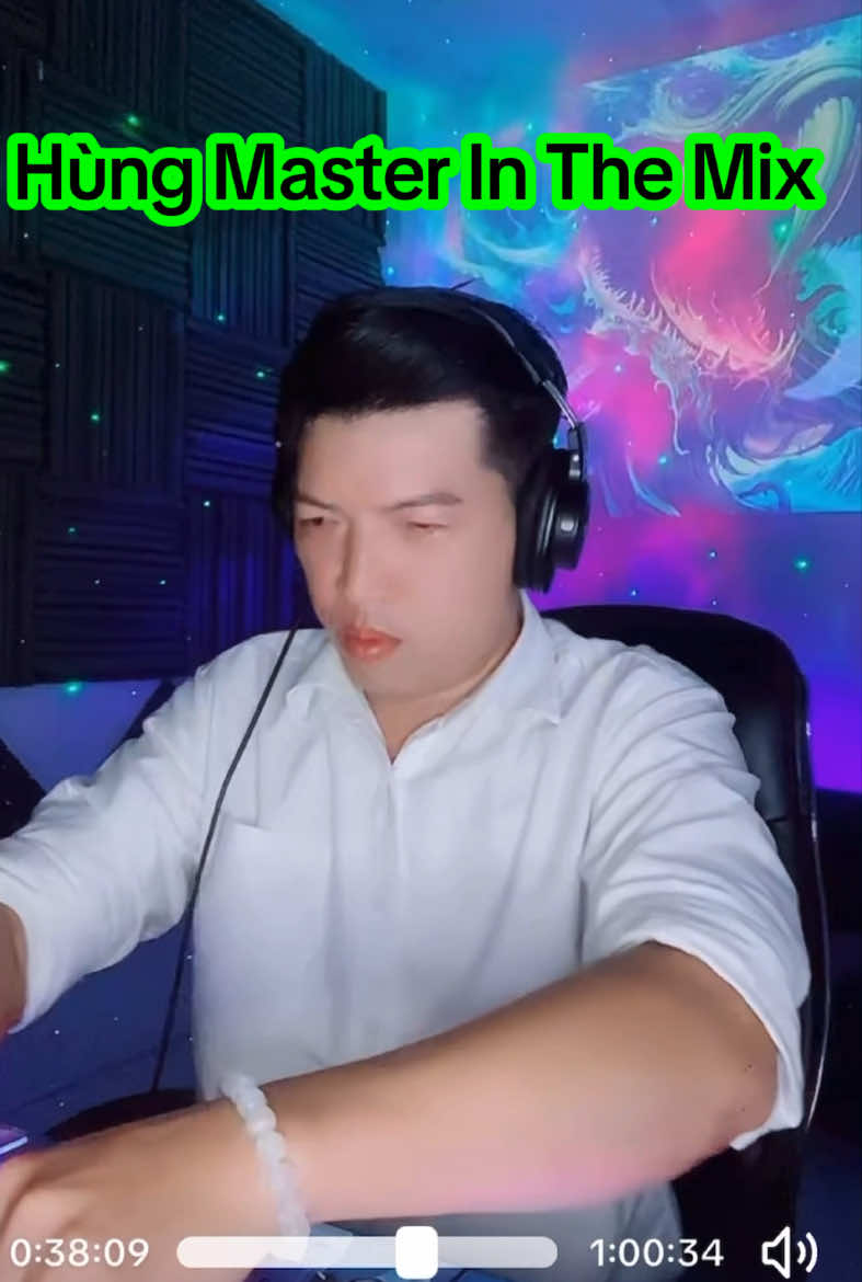 @H&ugrave;ng Master