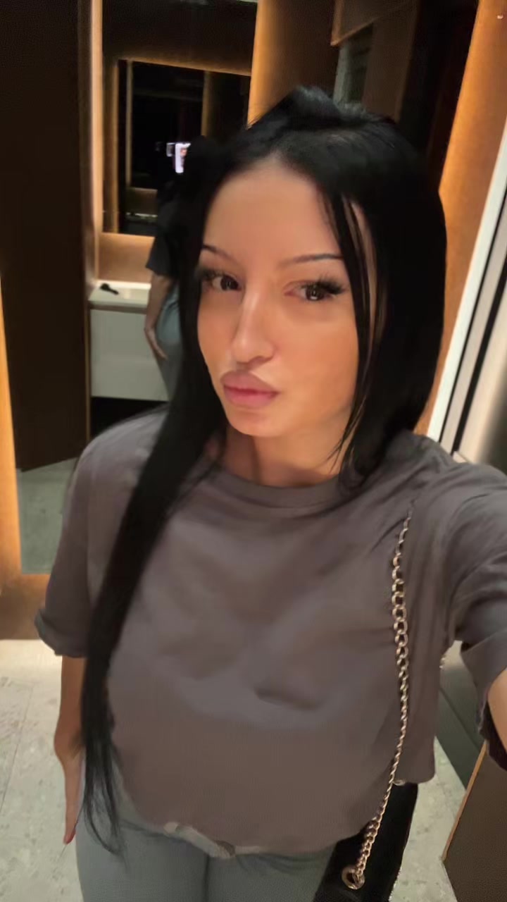 @𝒜𝓃𝓉𝑒𝒶