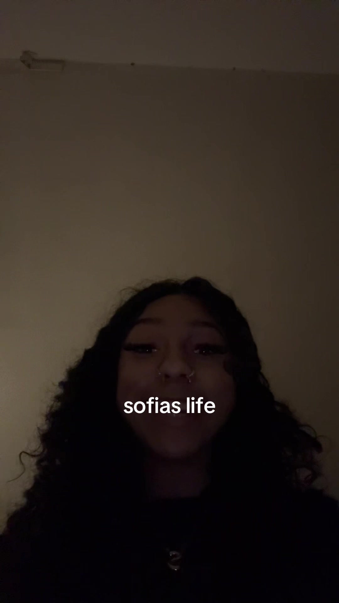 @sofia🐐’.