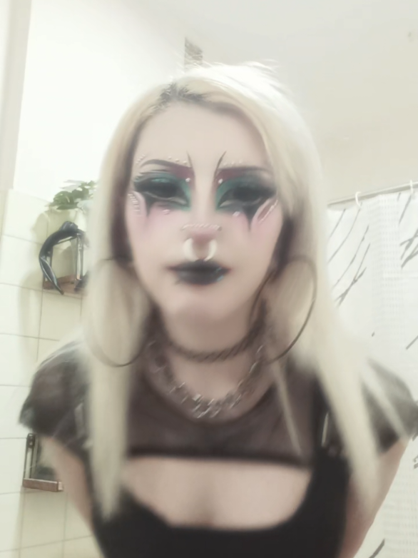 @G0DYY_ ☆