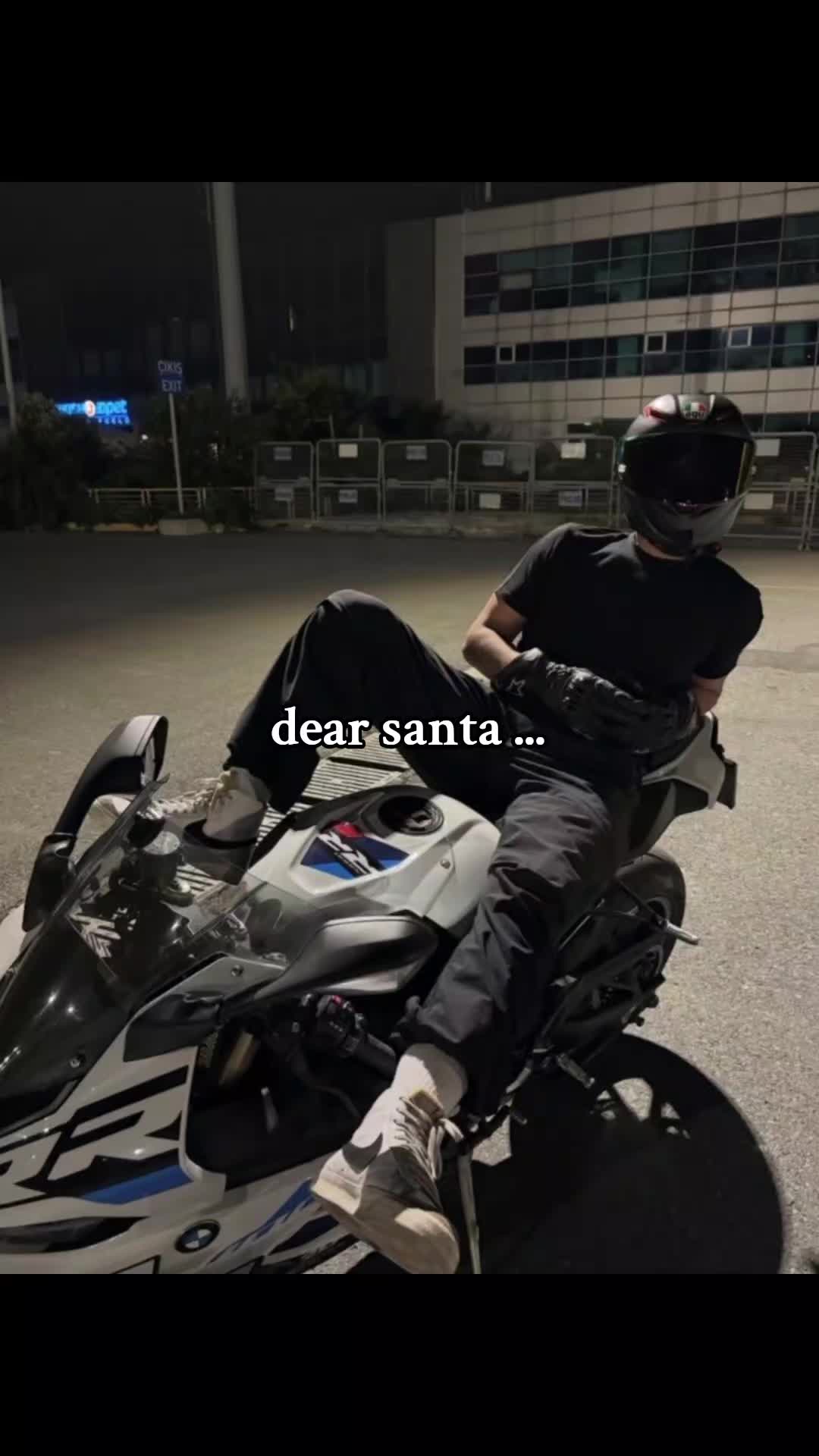 @️