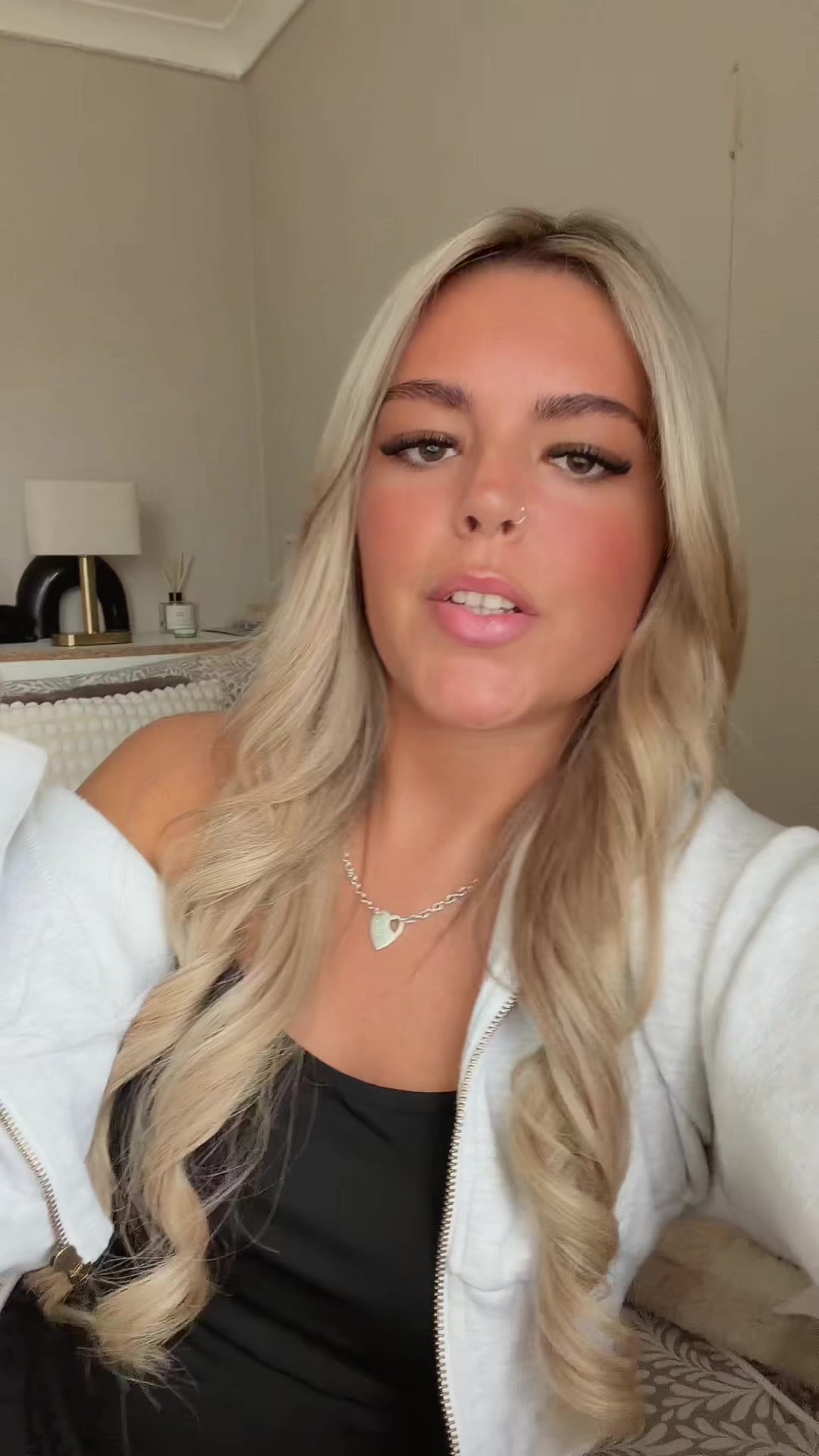 @Chloe👸🏼