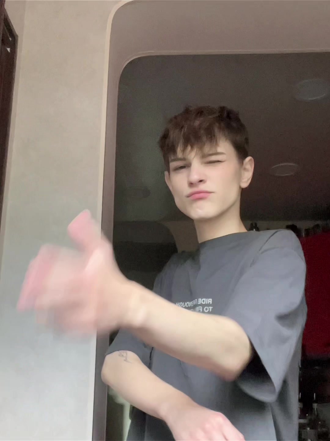 @denniukk