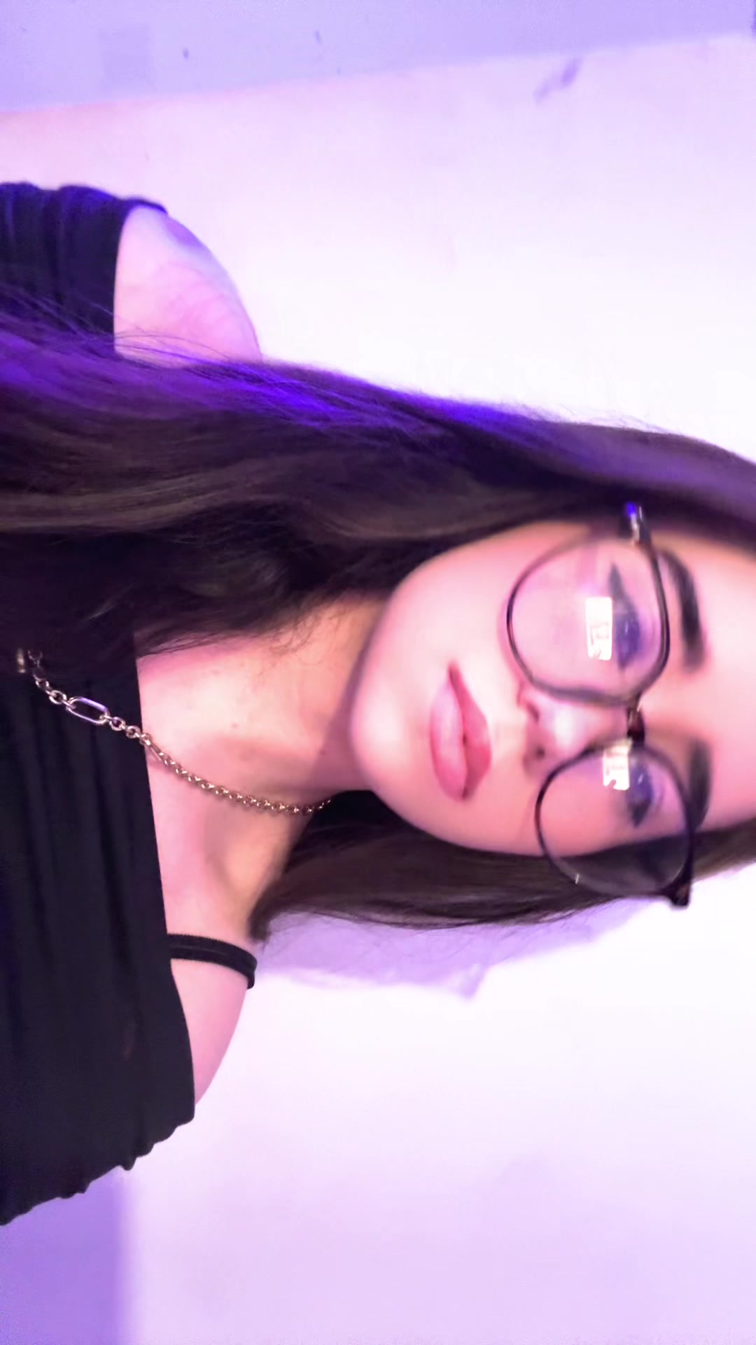 @megs⁷