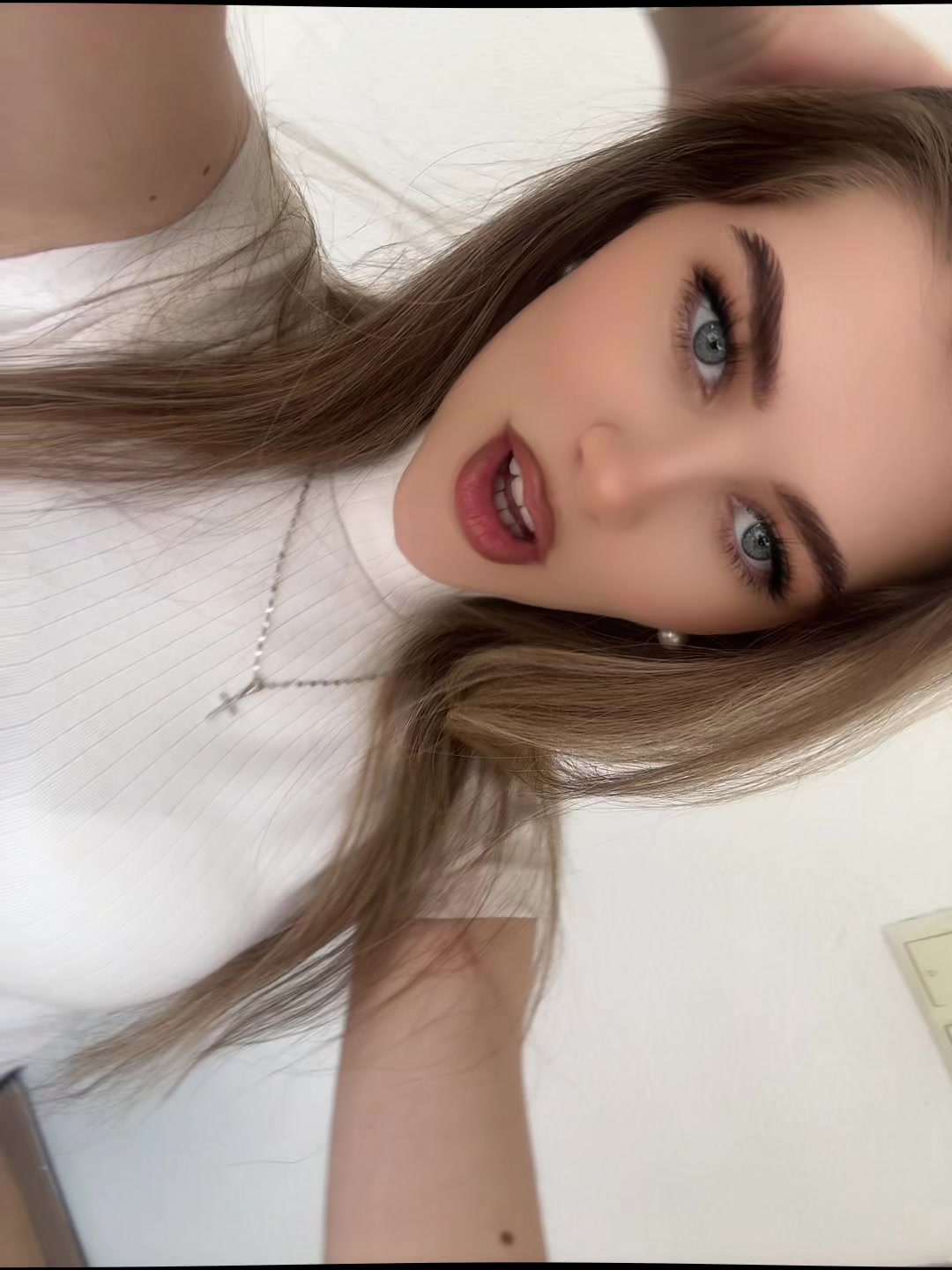 @ϻ