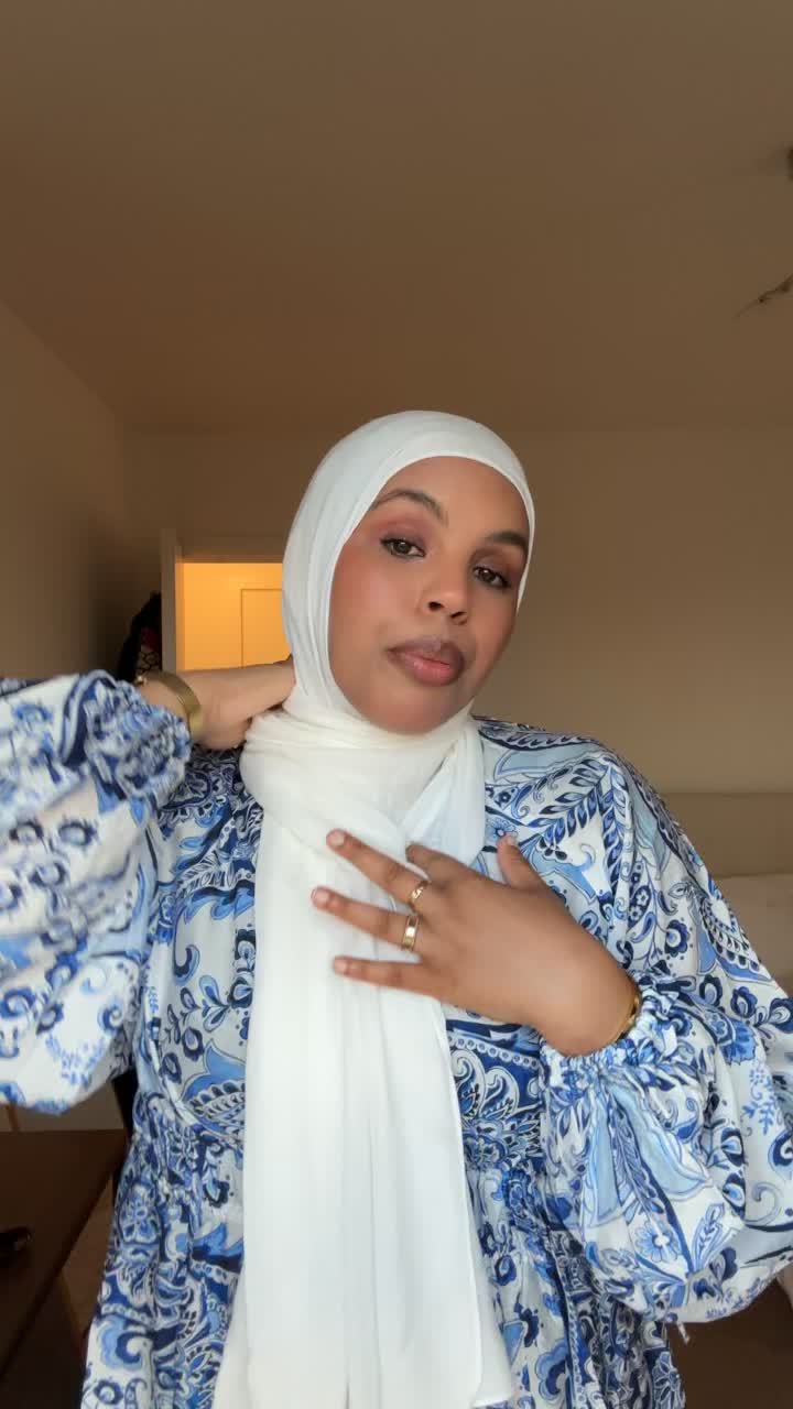@Aisha🧸