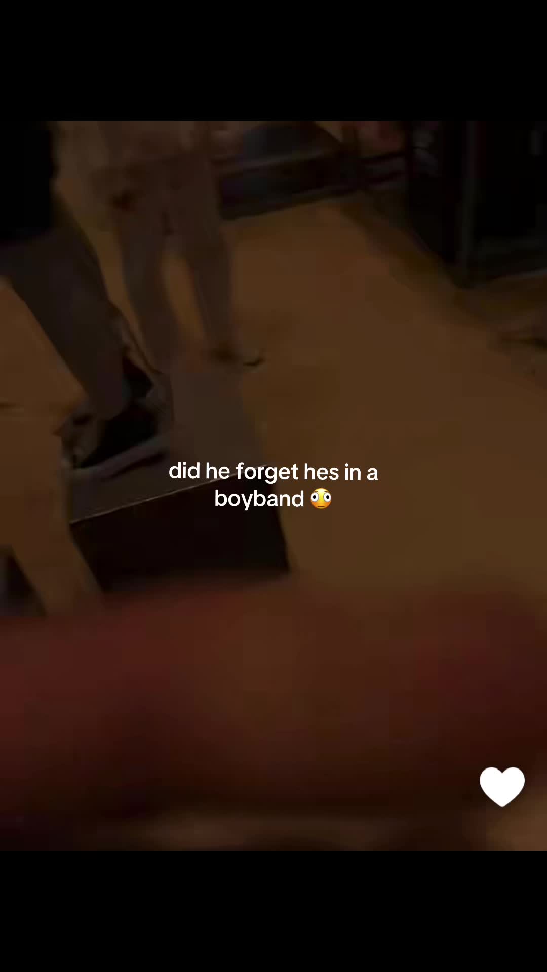 @𝐏𝐎𝐋𝐋𝐘