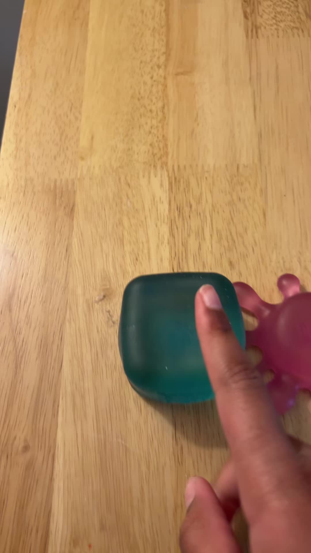 @🍸🫧𝑬𝒗𝒆 🥭💐