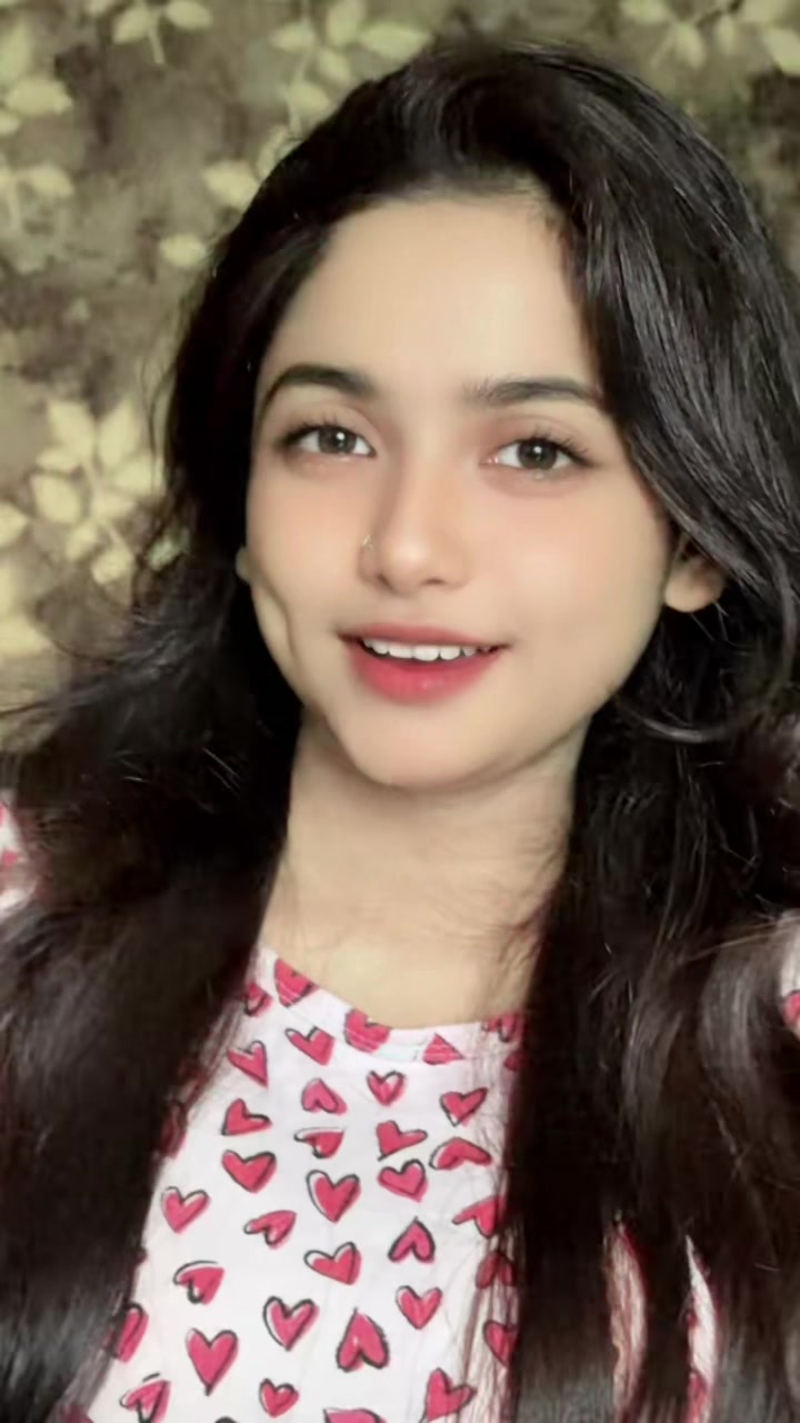 @NAINA🇧🇩