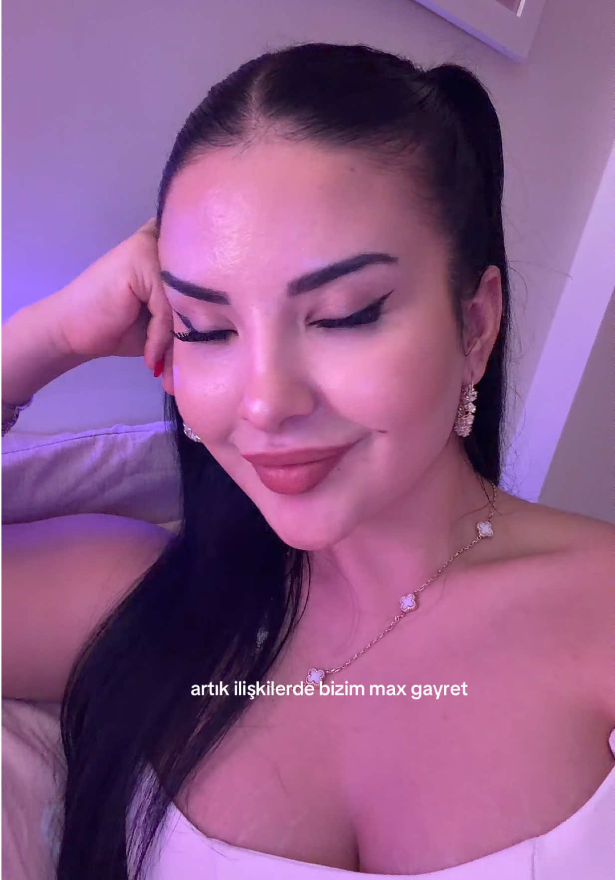 @yeliizdemiirr