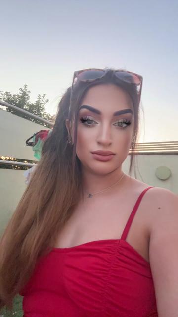 @kareenaxox_