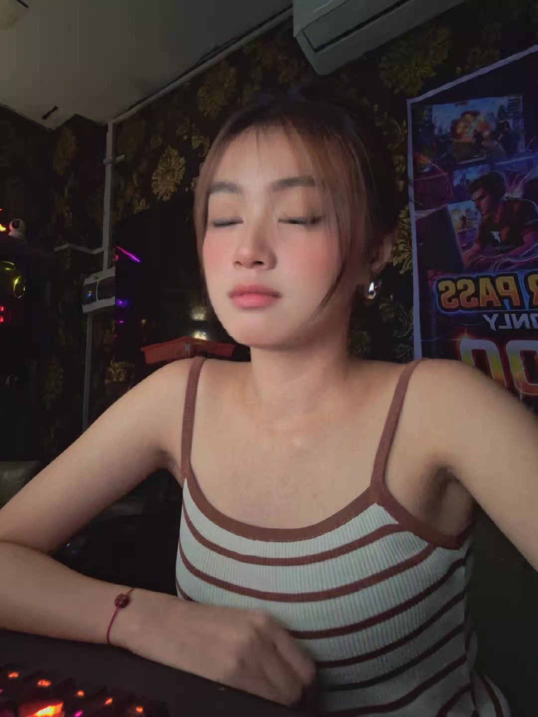 @shieeeroastt