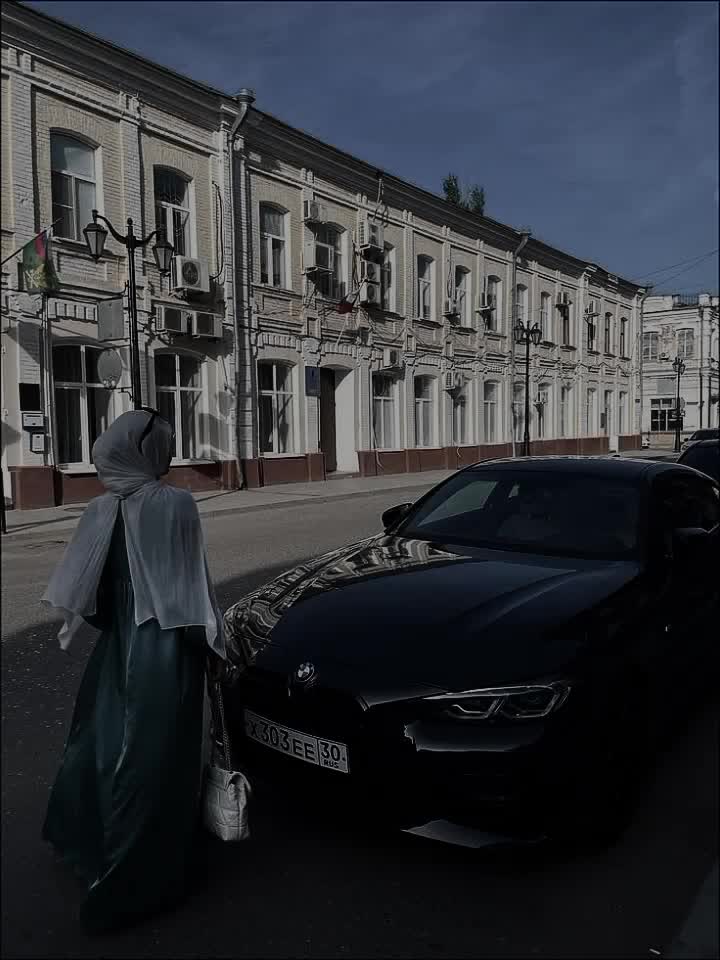 @𓆩ʙᴍᴡ ━ ɢɪʀʟ𓆪