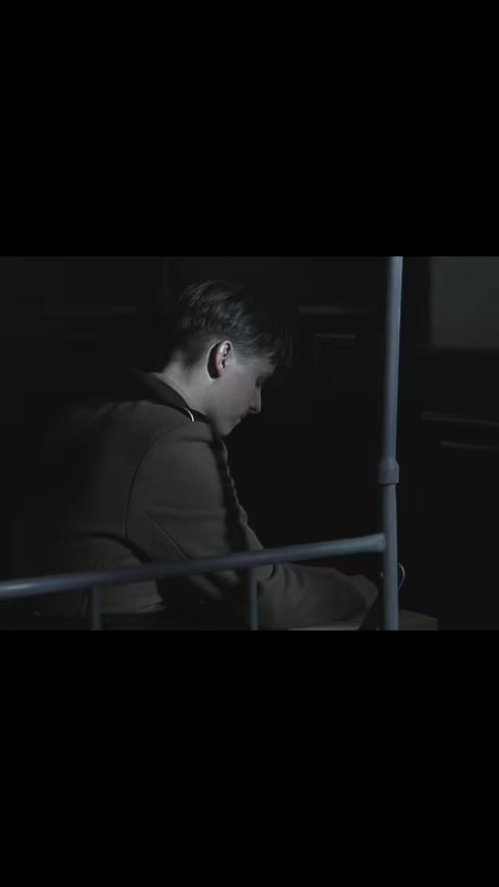 @𝐕
