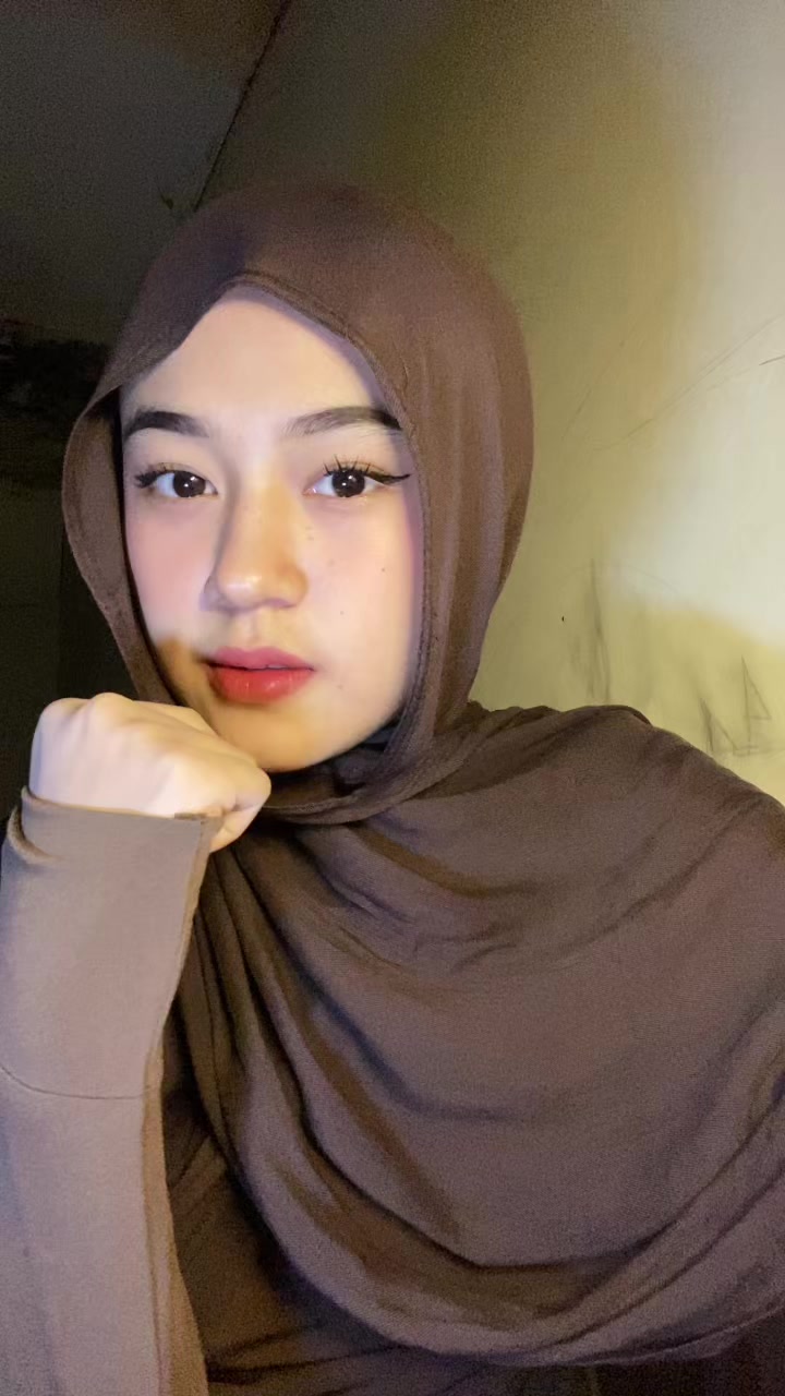 @zihaann