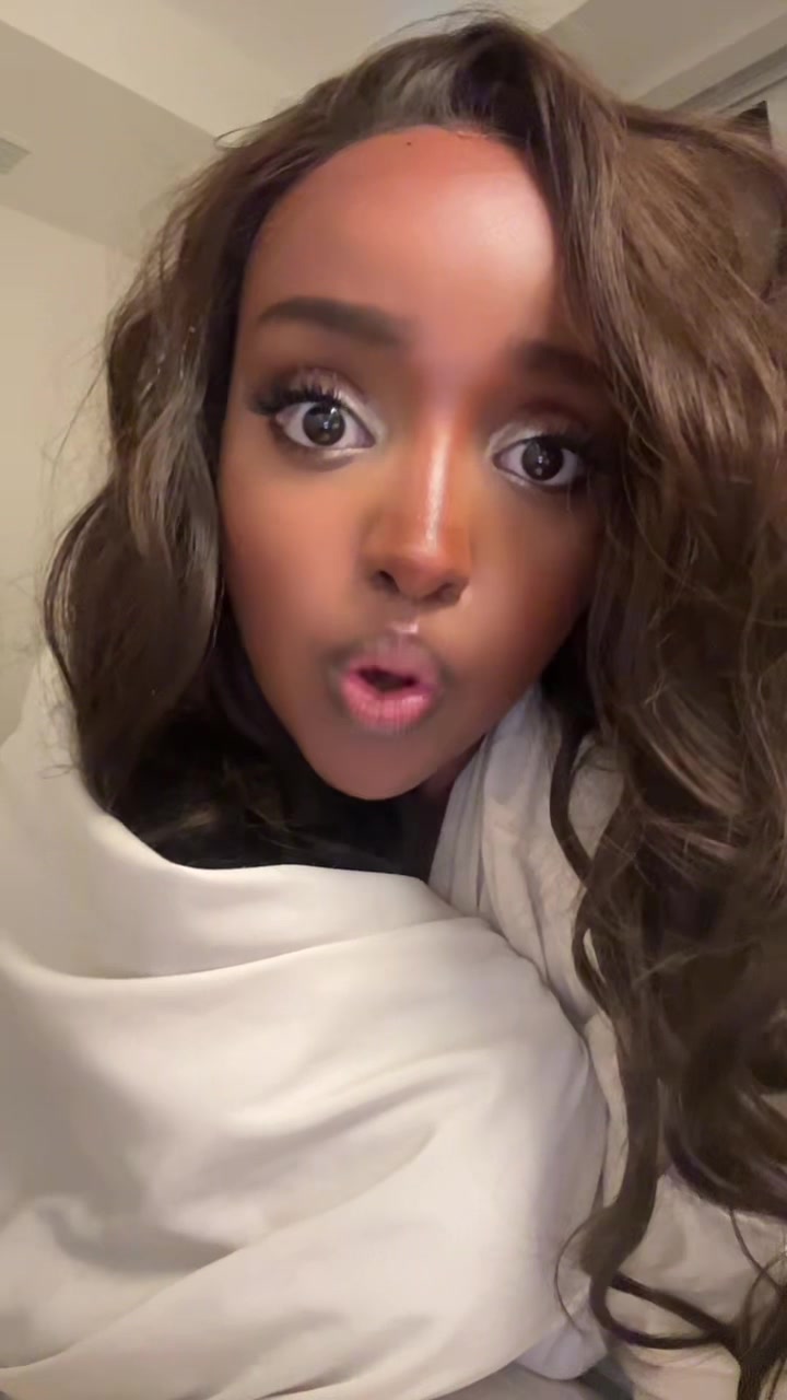 @Earthtokhadija
