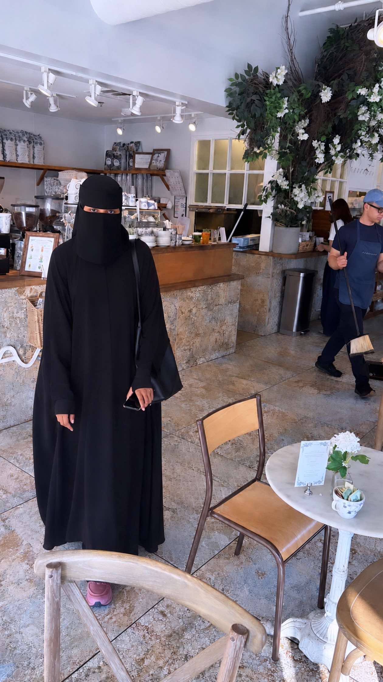 @خ|بــــنـــت عبـᥫ᭡ـدالهــادي🎀