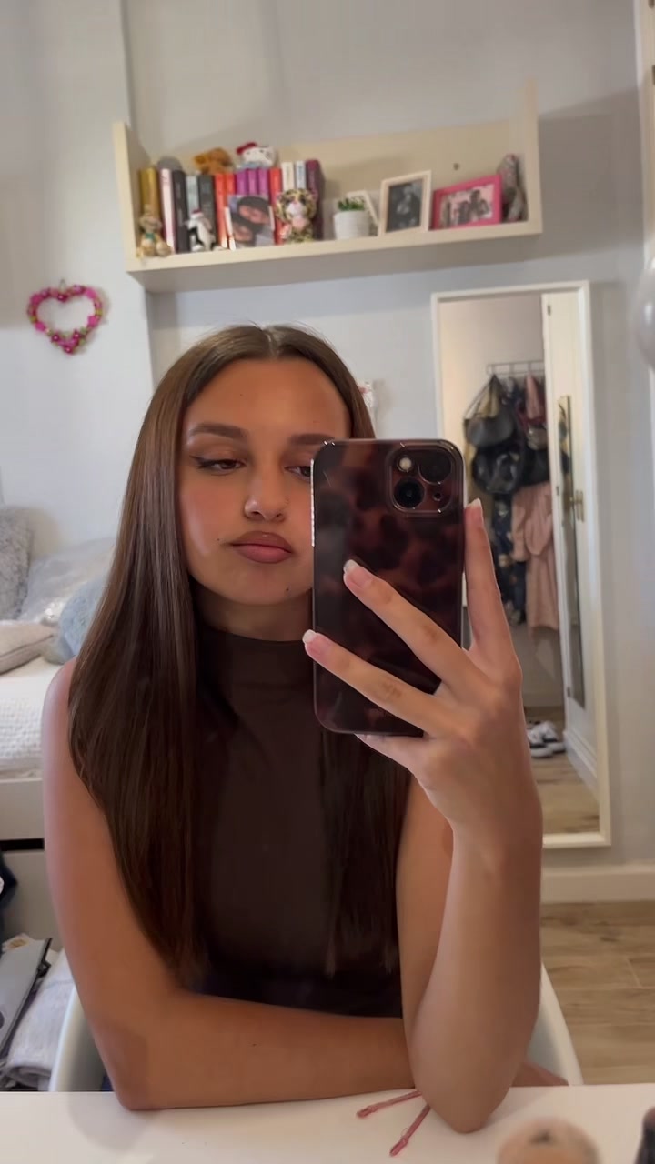 @<$