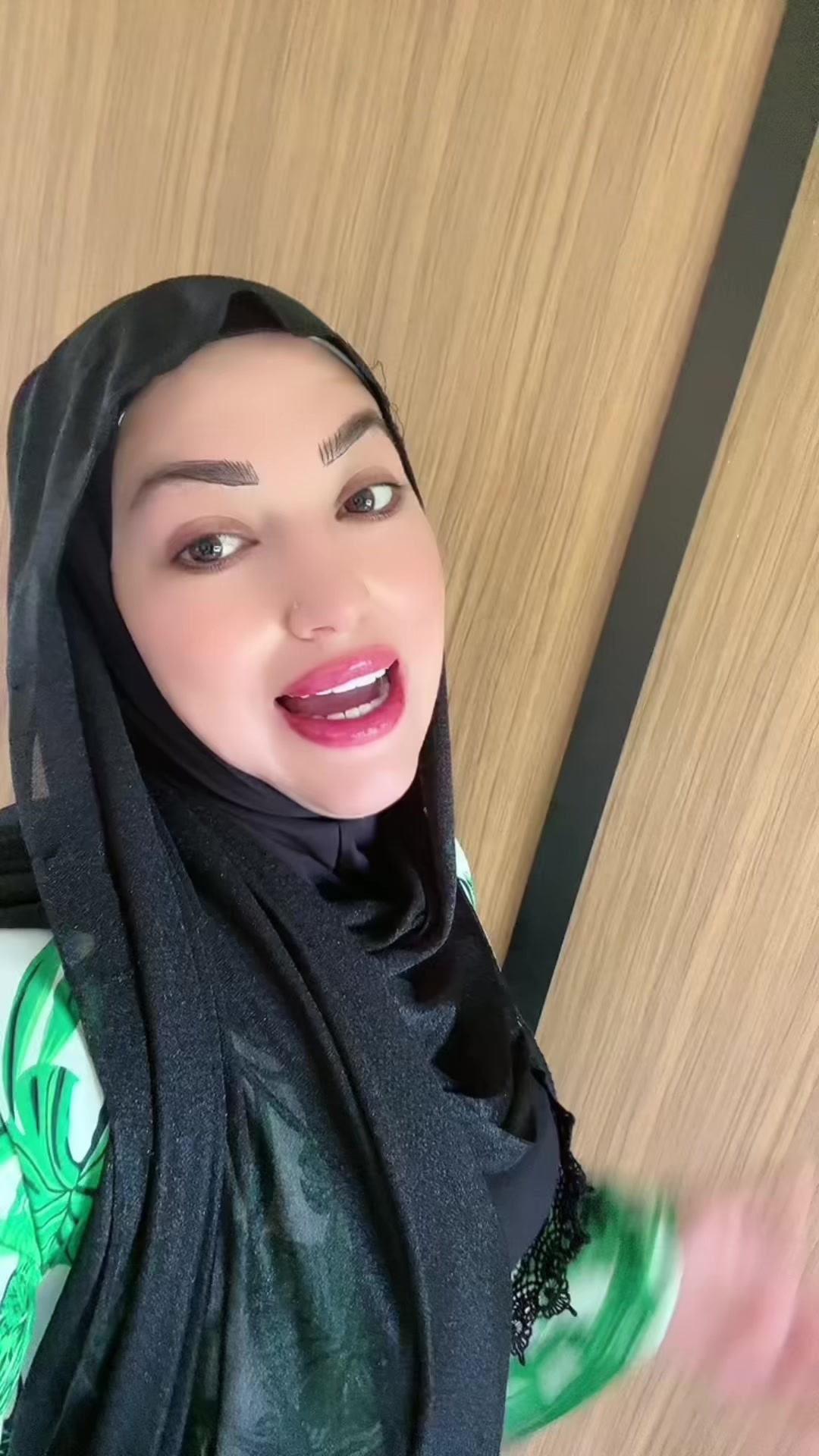 @julia_202520