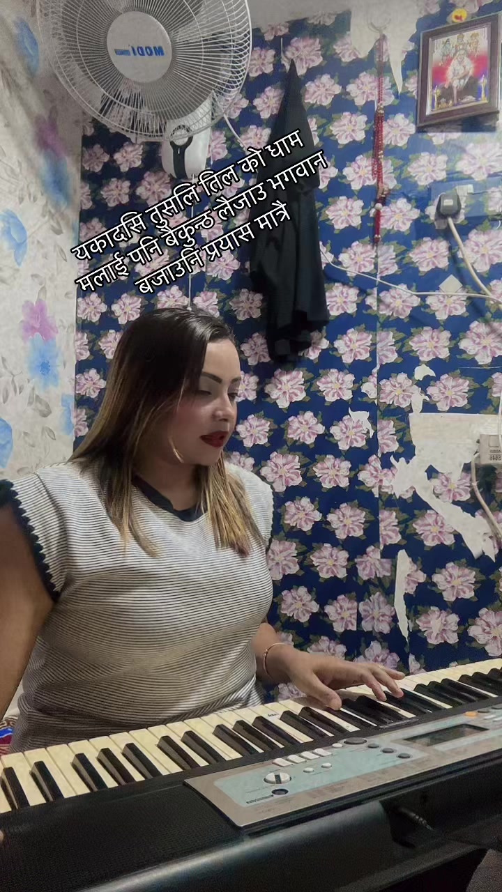 @prakriti लक्कि लेडि❤️