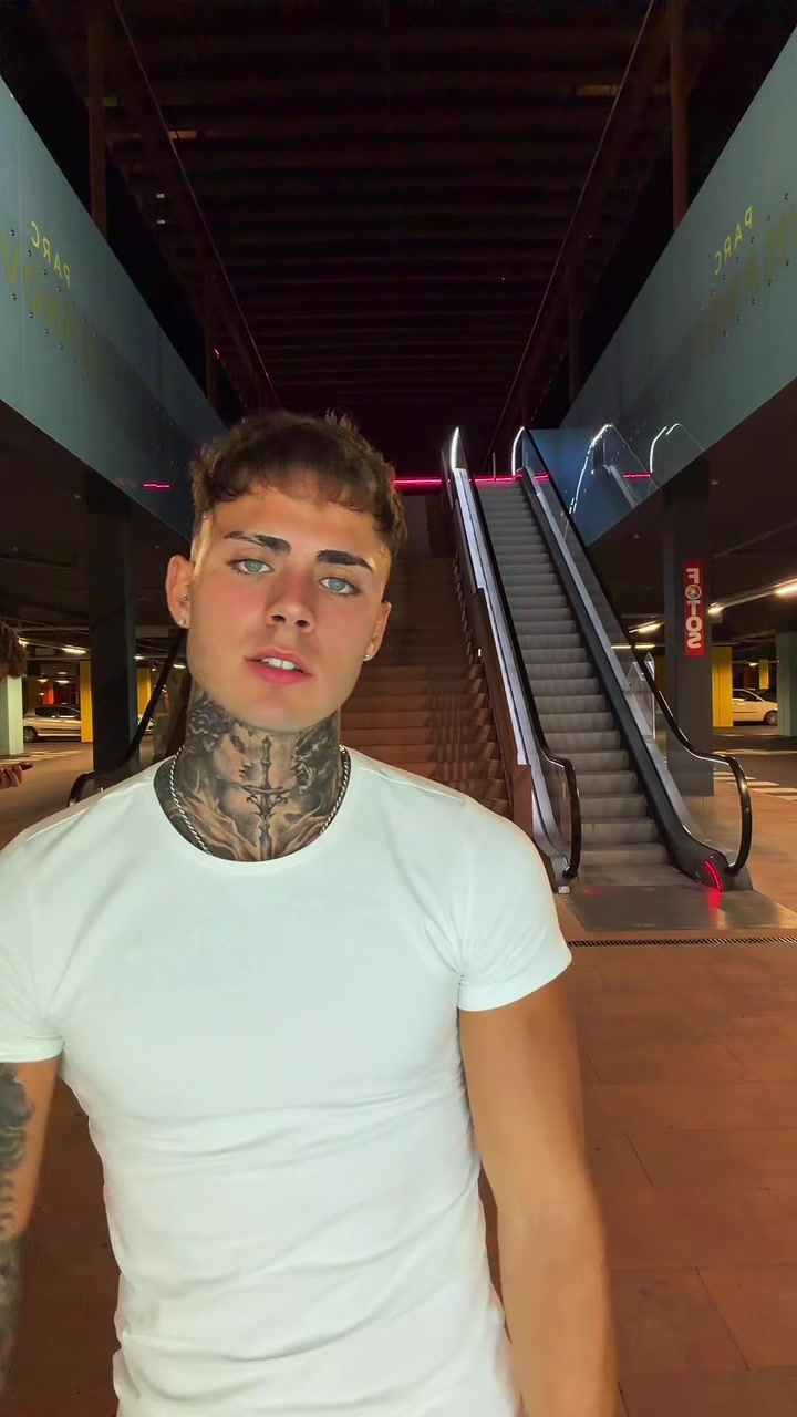 @daaniisndvv
