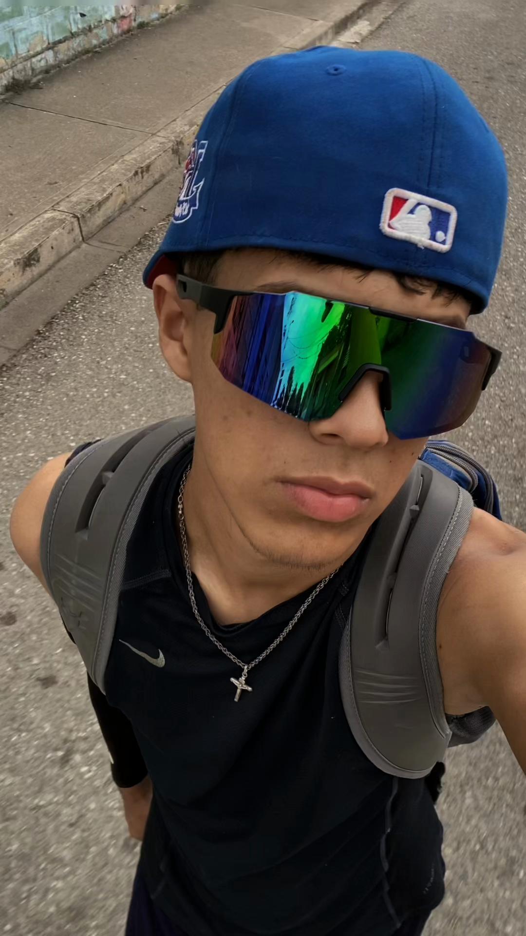 @Romixx