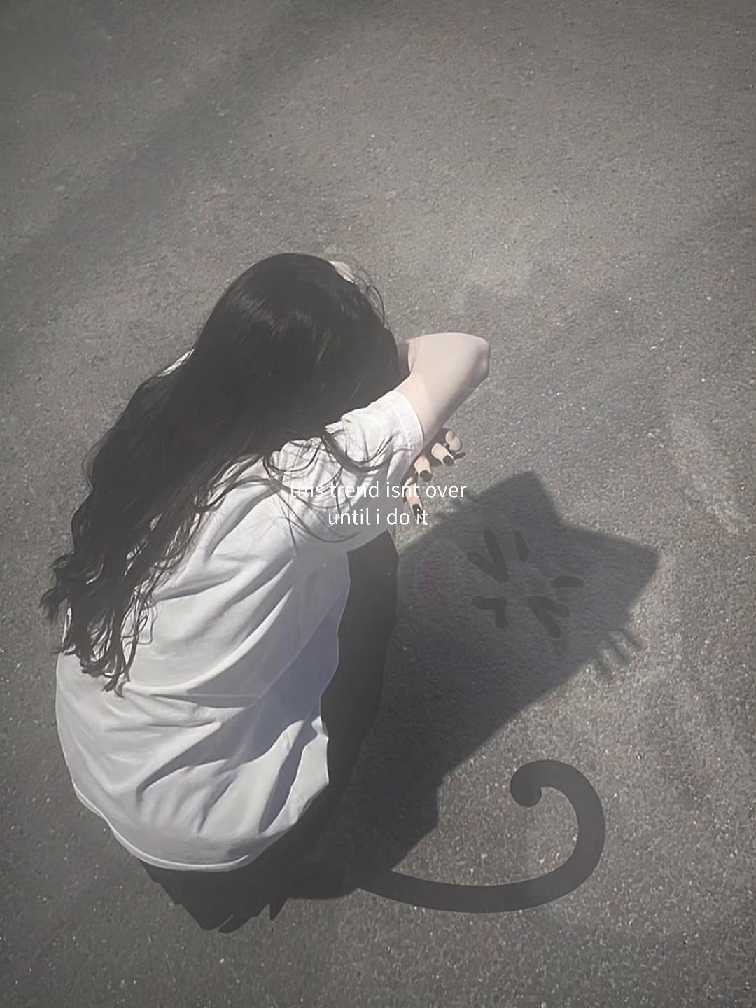 @𝒻 ᥫ᭡