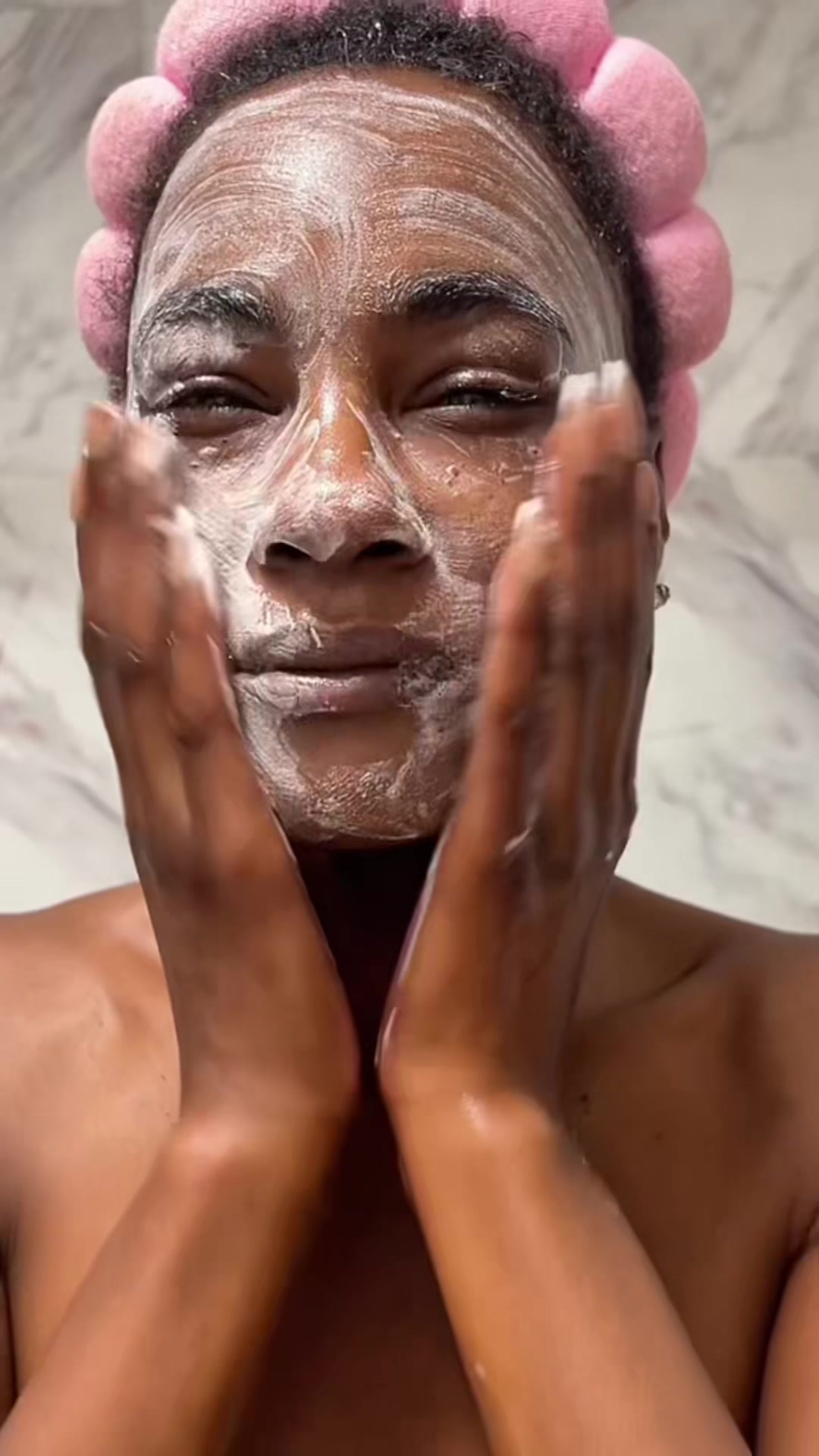 @Naomi | Travel | Wellness