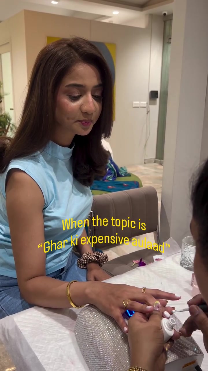 @Zara Jahan