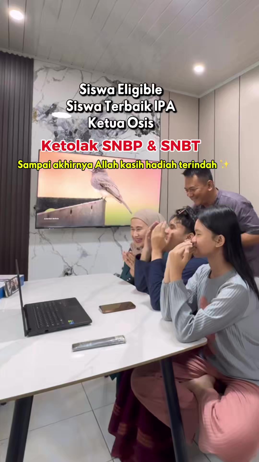 @Mama Akbar Alicia