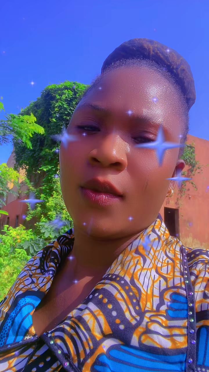 @ABEKE OLOGUN OYINBO